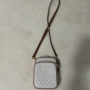 Michael Kors Crossbody Purse